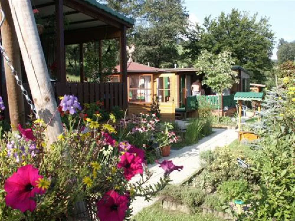 Paradise-Garden Camping