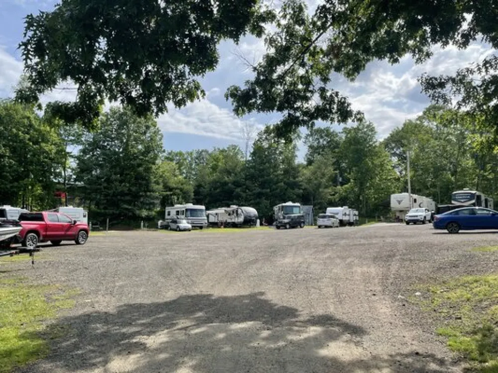 Totoket Valley RV Park
