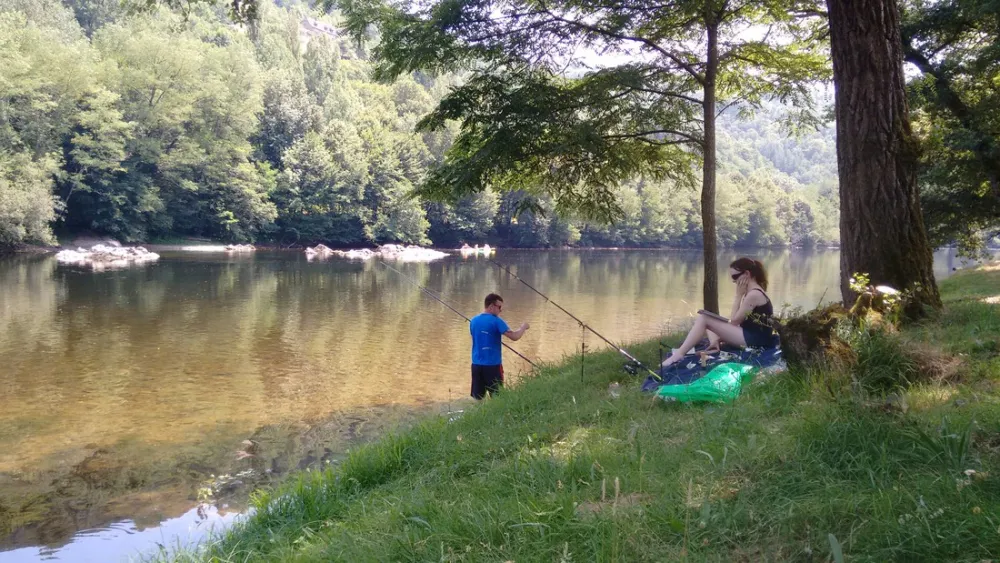 Camping La Berge Ombragee