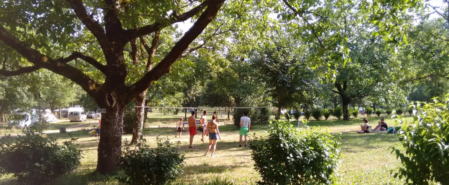 Camping La Berge Ombragee