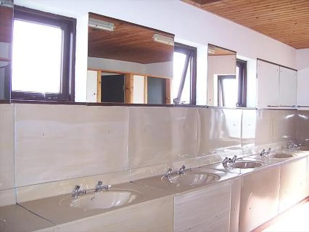 Gurteen Bay Car. Park