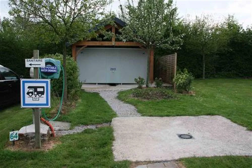 Camping Les Pommiers