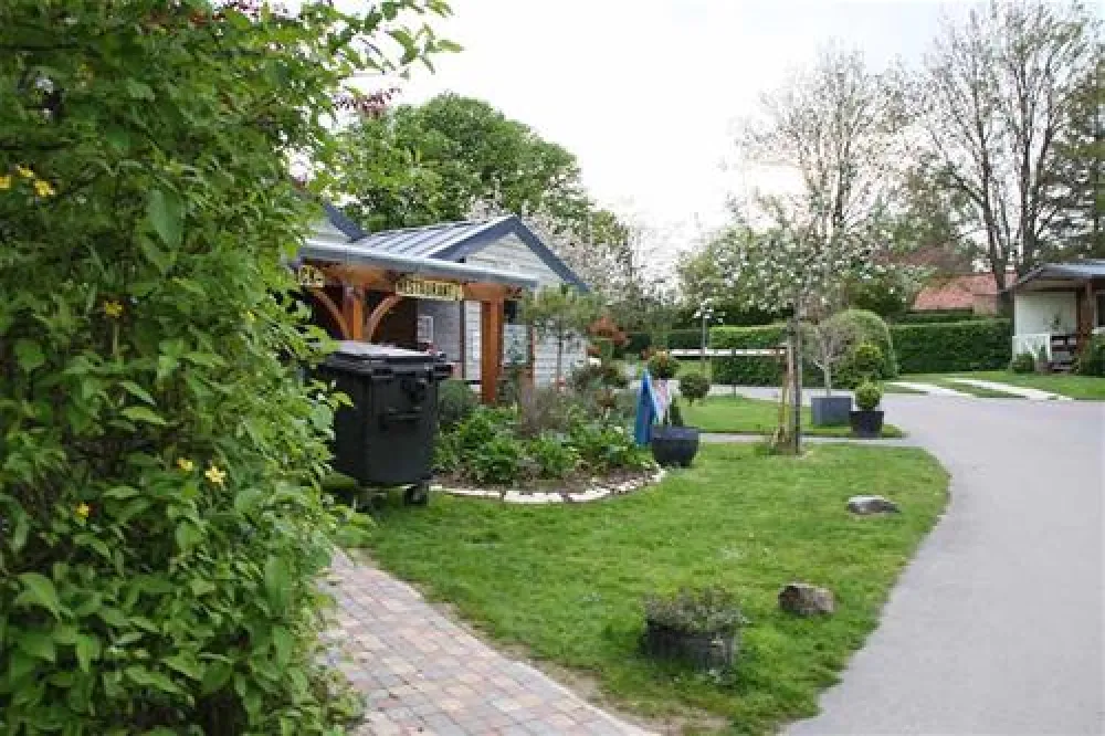 Camping Les Pommiers