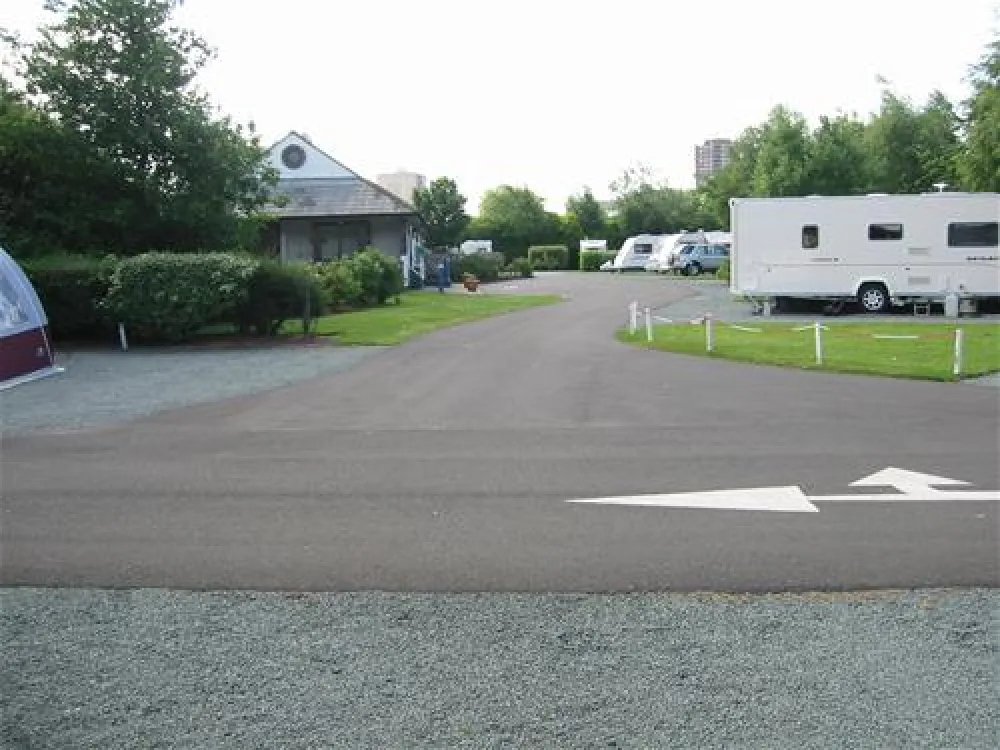 Edinburgh Caravan Club Site