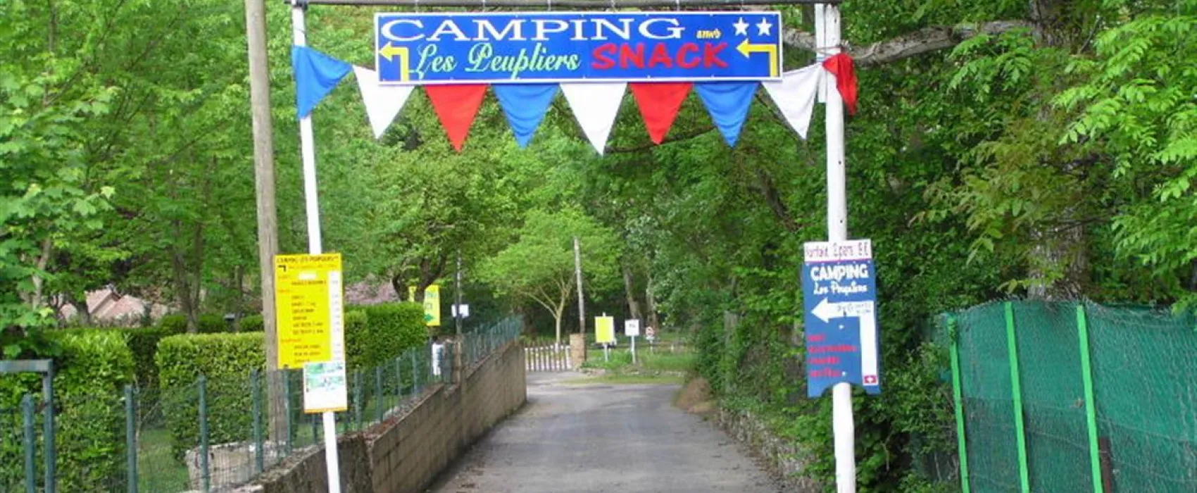 Camping Les Peupliers-Le Rozier