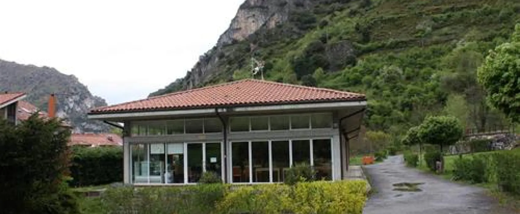 Camping la Pomarada De Somiedo