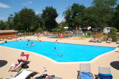 Camping Les Ourmes photo 2