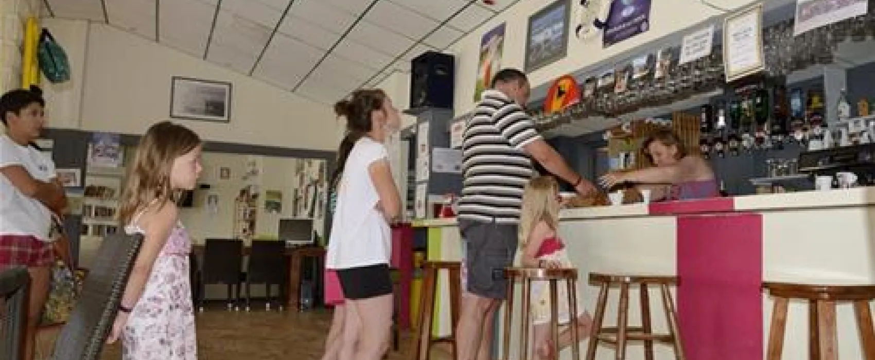 Flower Camping Le Domaine de Gajan  