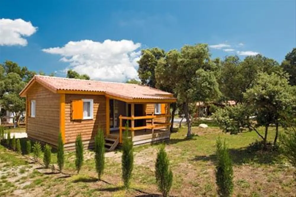 Flower Camping Le Domaine de Gajan  