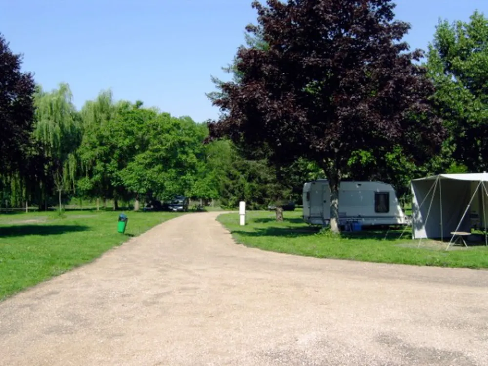Camping Municipal De La Cascade
