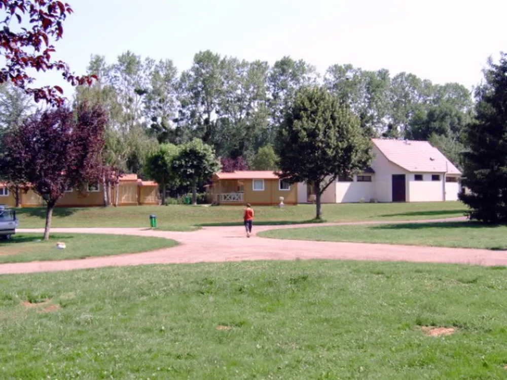 Camping Municipal De La Cascade