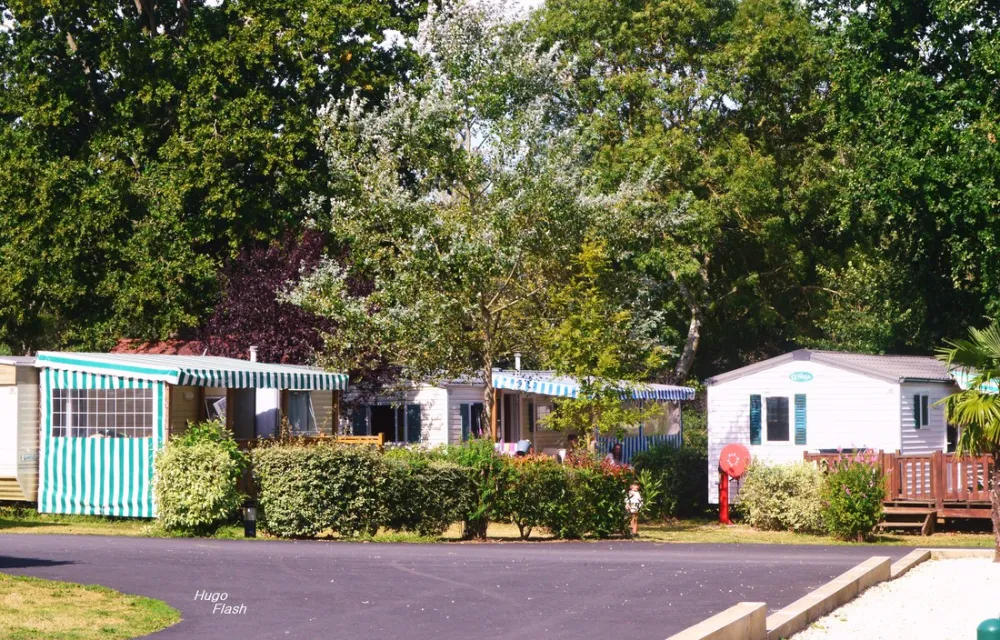 CAMPING LE PONT ROUGE