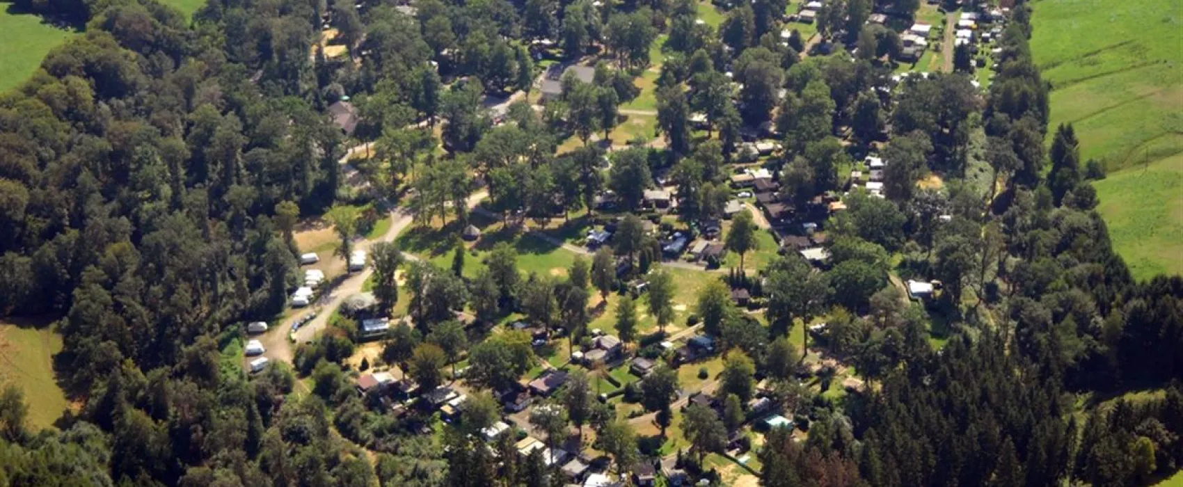 Camping im Eichenwald