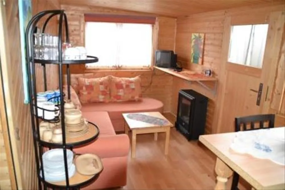 Camping im Eichenwald