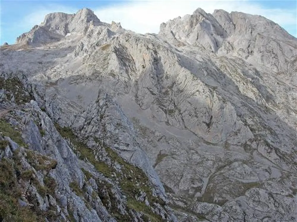 Camping Naranjo De Bulnes