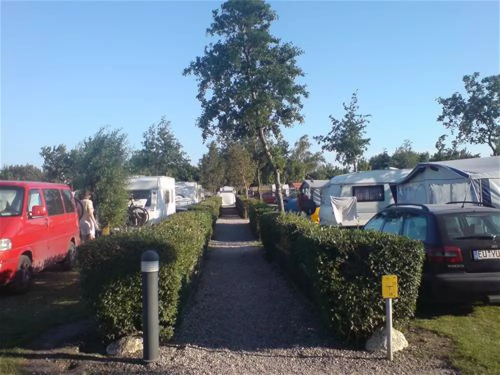 Camping Strukkamphuk