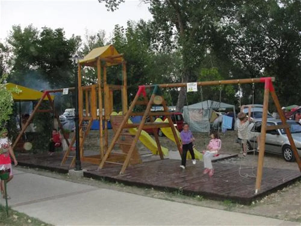 Camping Popas Zodiac