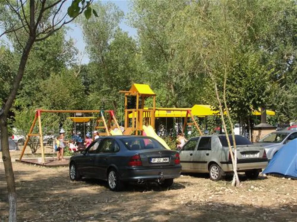 Camping Popas Zodiac