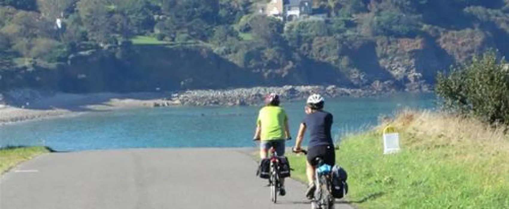 Flower Camping Le Domaine de Mesqueau