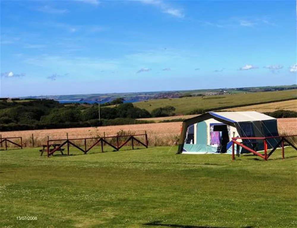 Redlands Touring Caravan & Camping Park