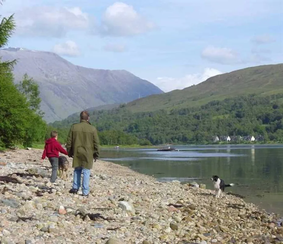 Linnhe Lochside Holidays