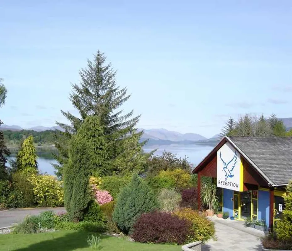 Linnhe Lochside Holidays