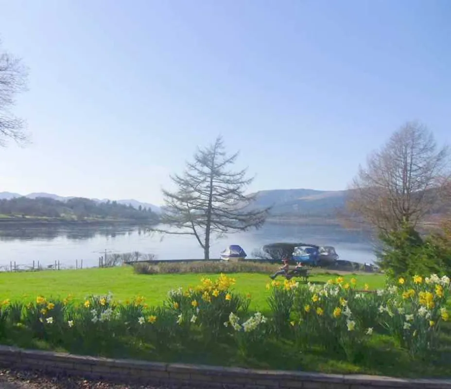 Linnhe Lochside Holidays