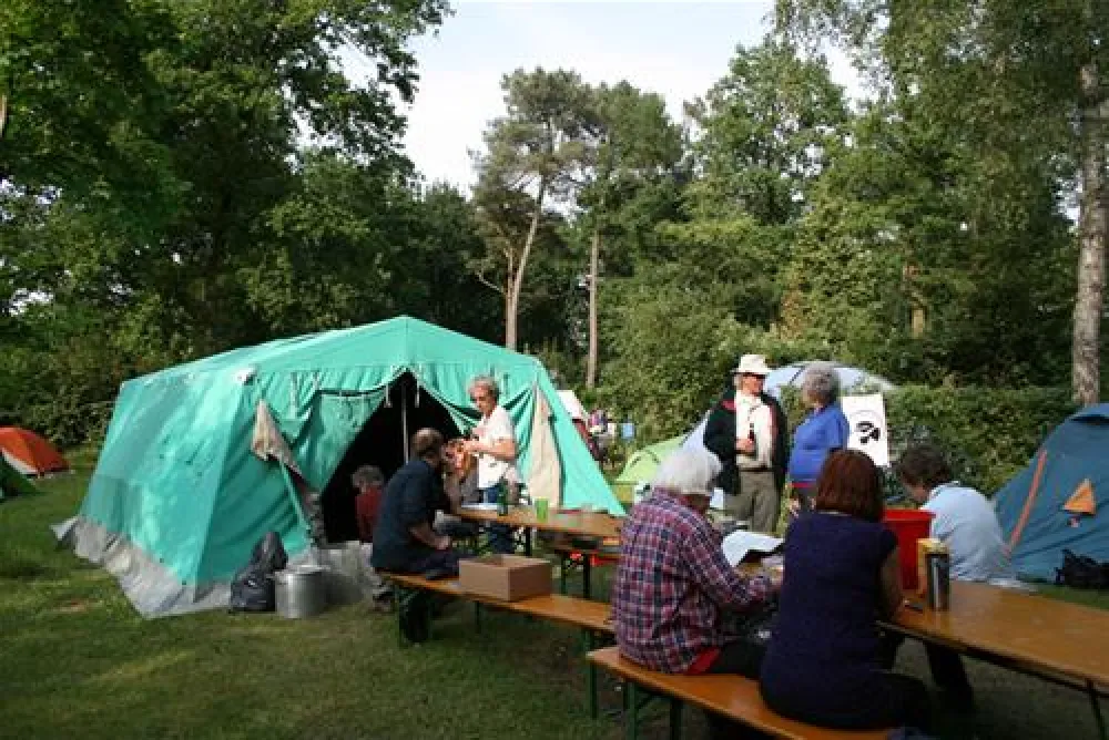 Camping Uit en Thuis