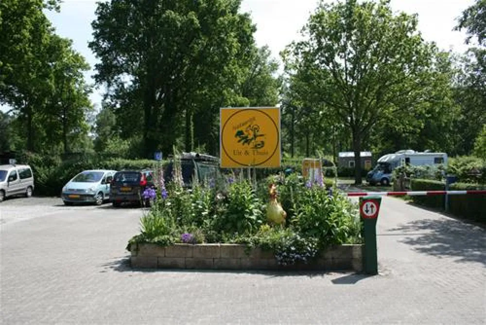 Camping Uit en Thuis