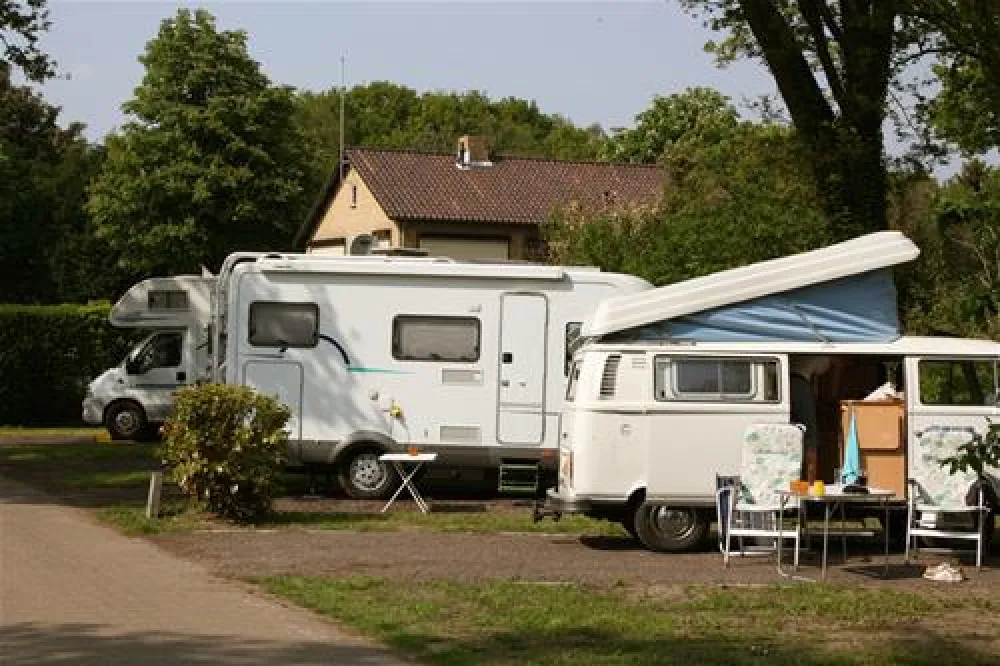Camping Uit en Thuis