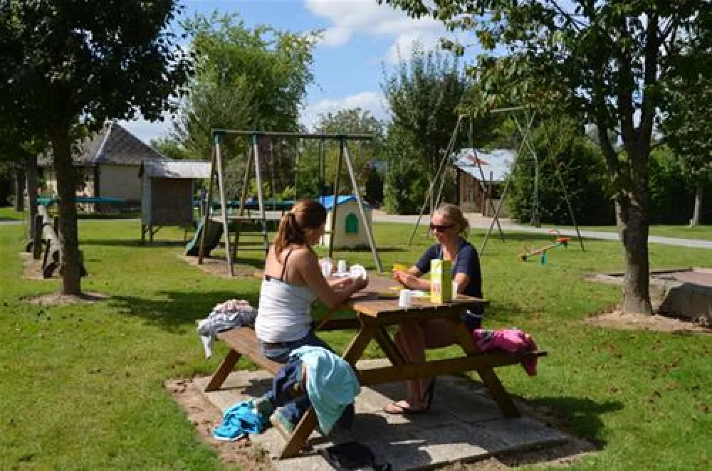 Camping les Pommiers