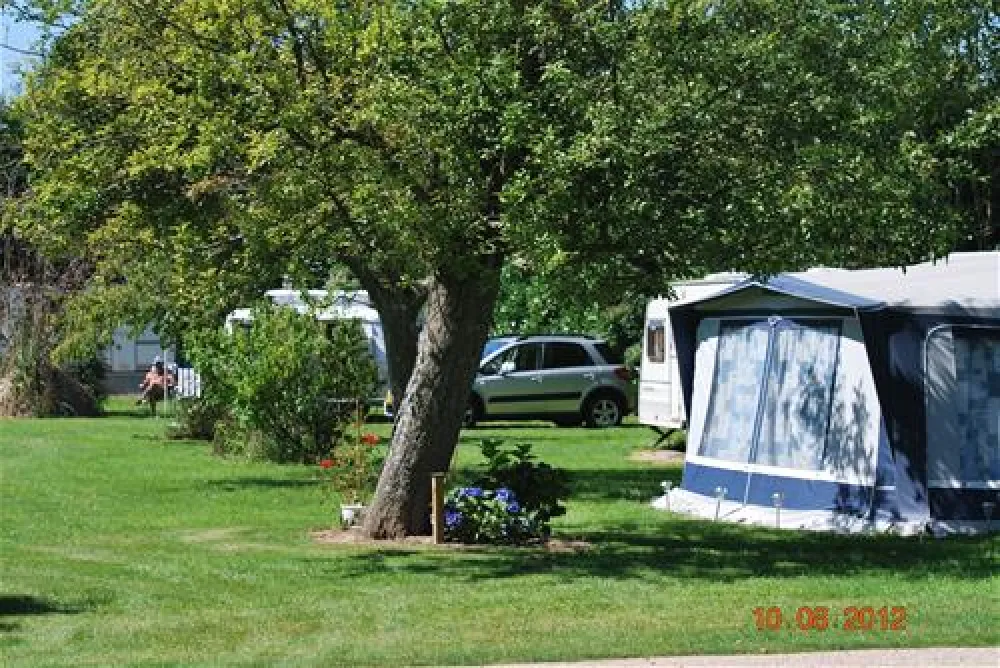 Camping les Pommiers