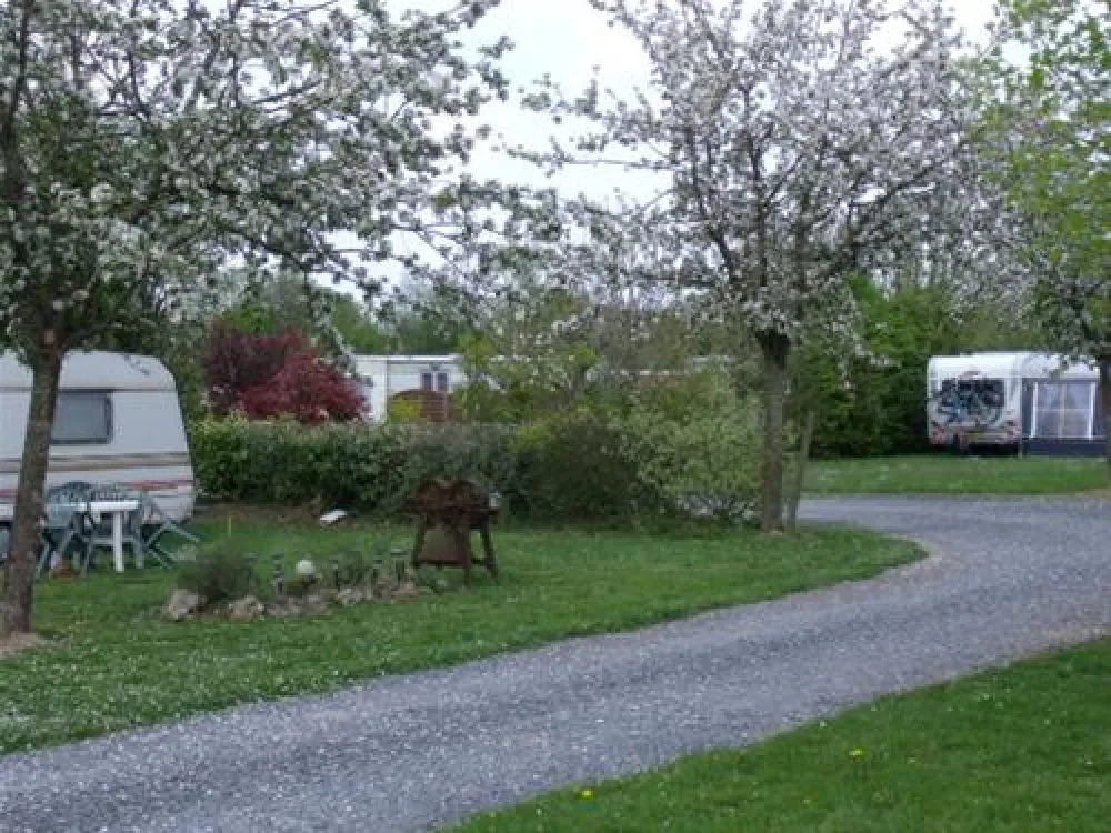 Camping les Pommiers