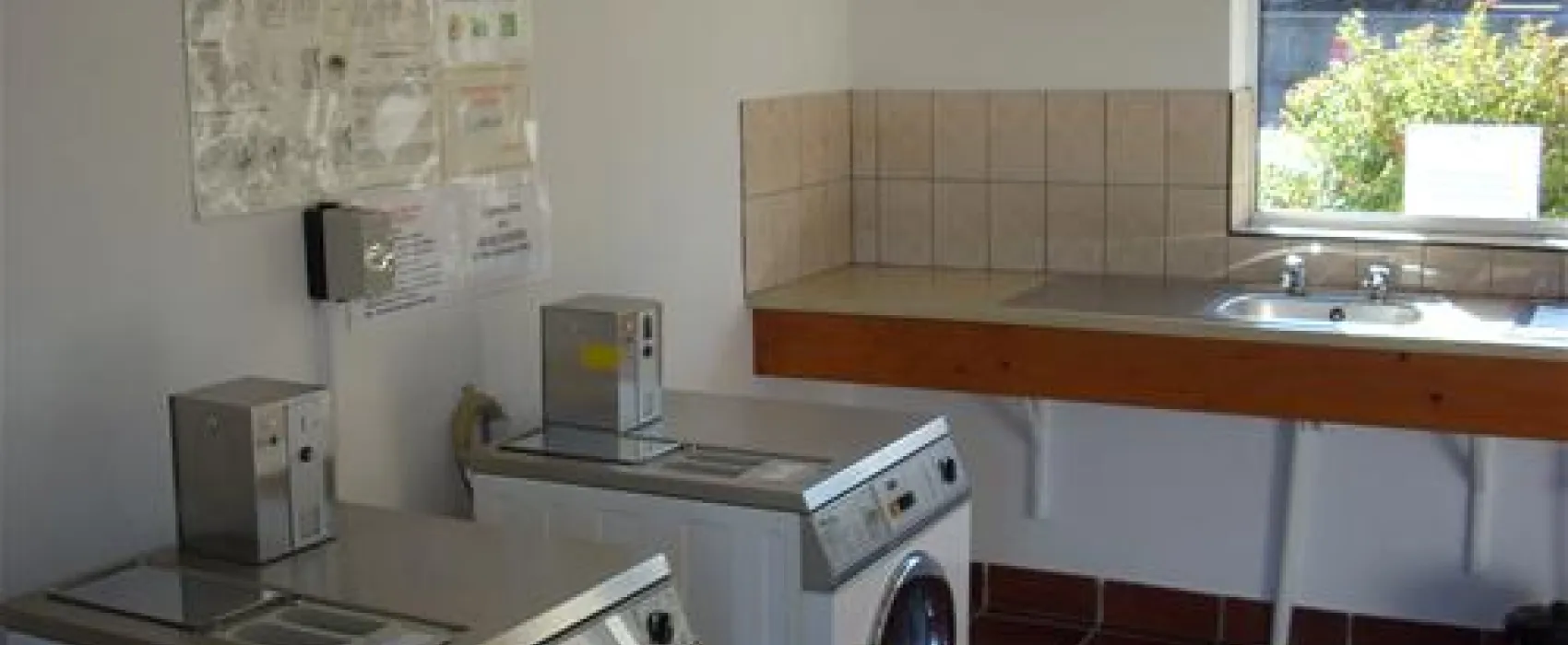 Glenross Caravan & Camping Park