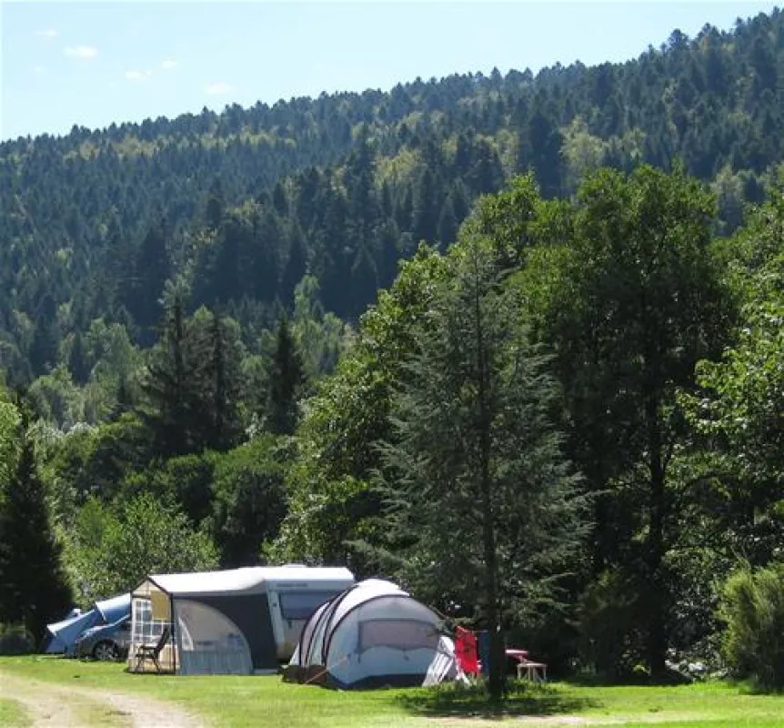 Camping Domaine du Haut des Bluches  