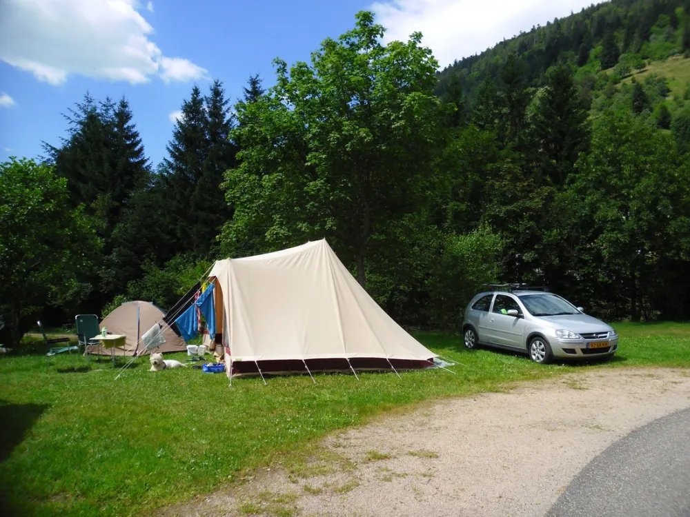 Camping Domaine du Haut des Bluches  