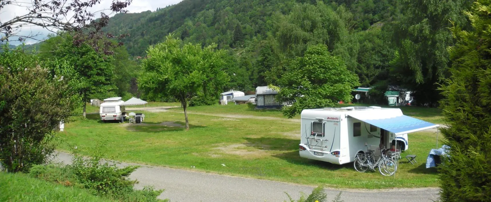 Camping Domaine du Haut des Bluches  
