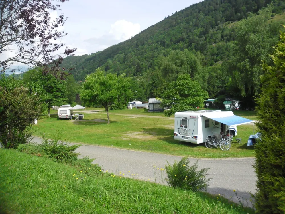 Camping Domaine du Haut des Bluches  