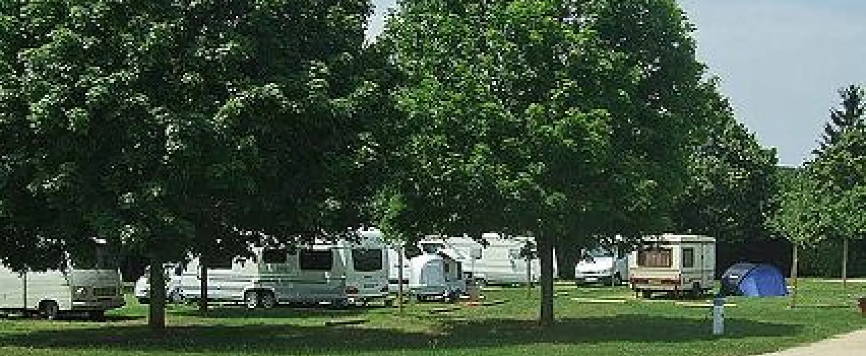 Camping Municipal Des Ormes