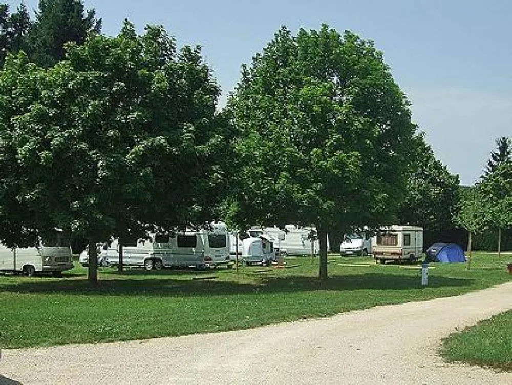 Camping Municipal Des Ormes