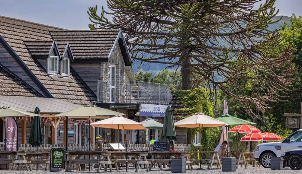 Lakeside Caravan Park