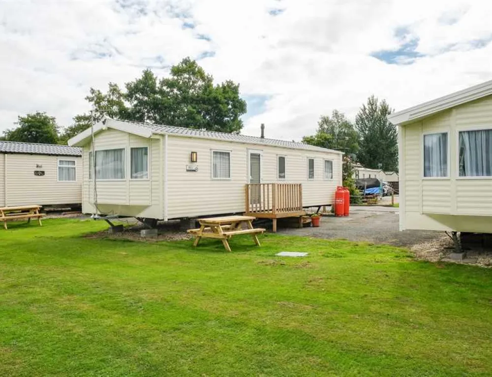Lakeside Caravan Park