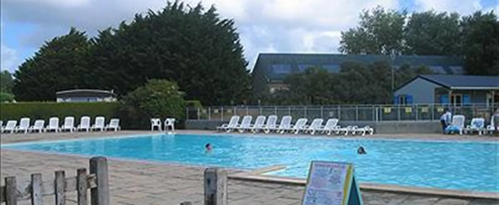 Camping Aux Grands Espaces  