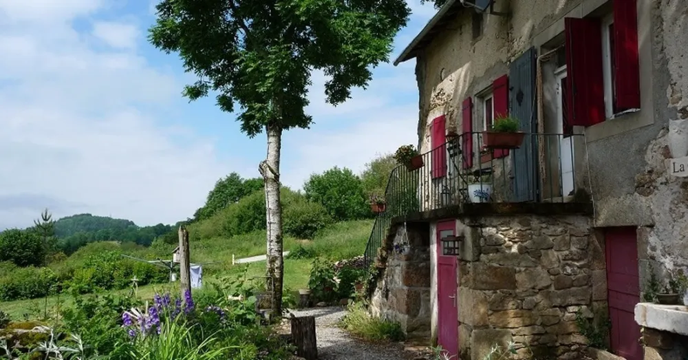 Camping aire naturelle Domaine le Peyral  