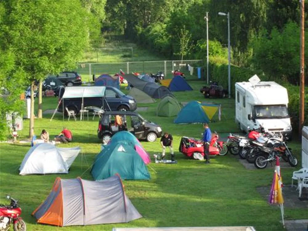 Camping Uferwiese