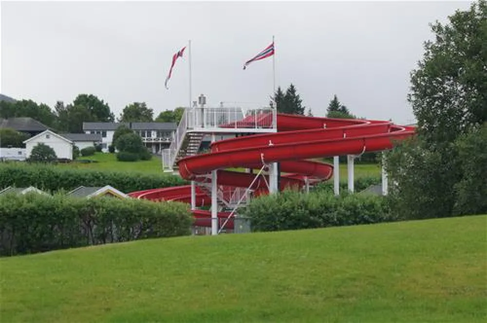 Nesna Feriesenter og Motell AS