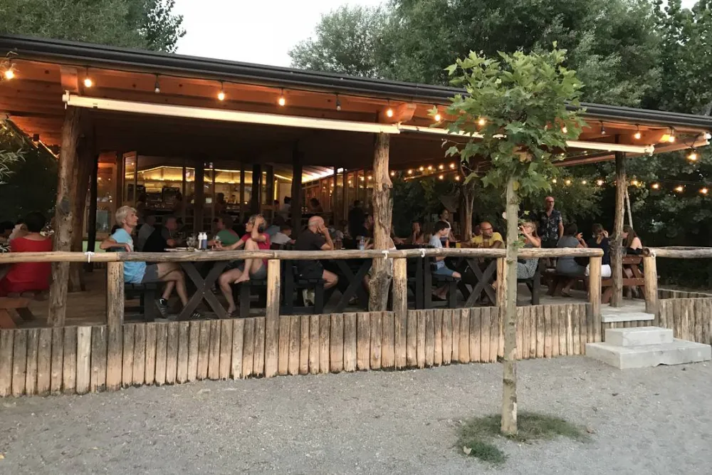 Camping Lake Shkodra Resort, Albania