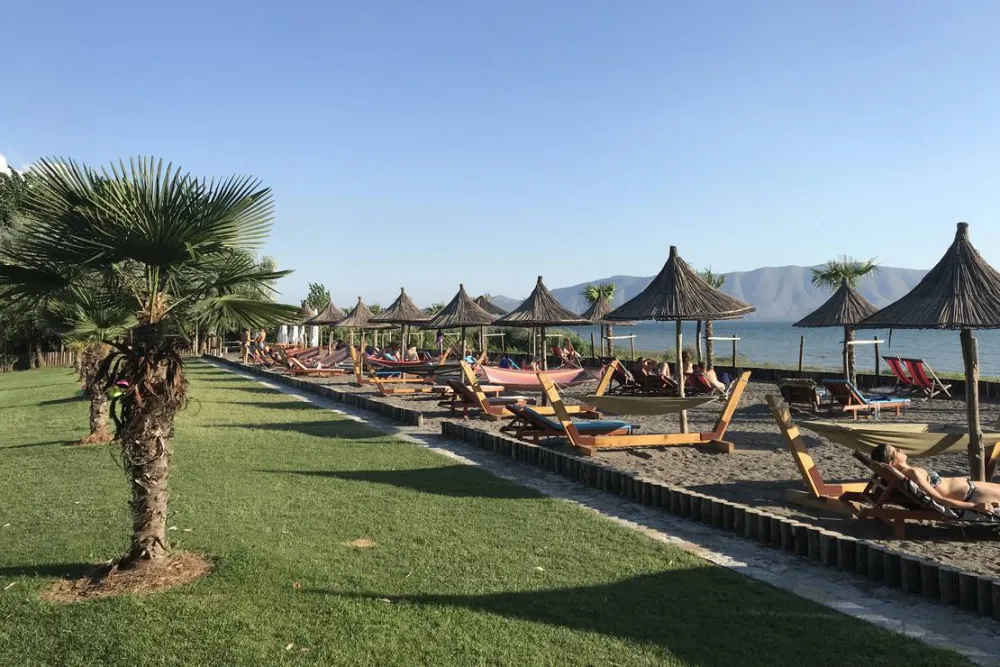 Camping Lake Shkodra Resort, Albania