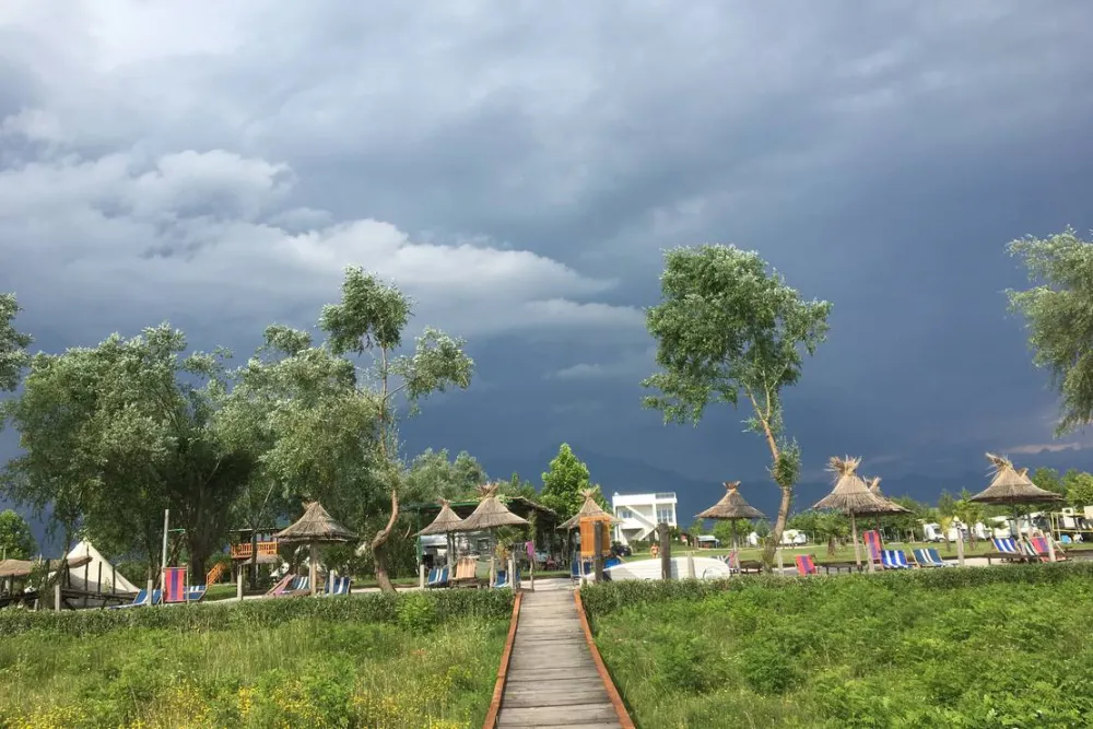 Camping Lake Shkodra Resort, Albania