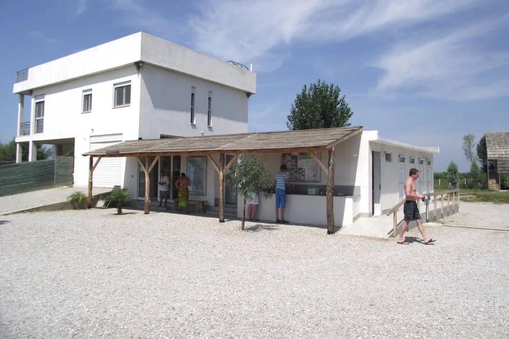 Camping Lake Shkodra Resort, Albania